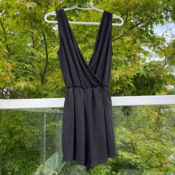 black summer romper - Picture 2 of 4